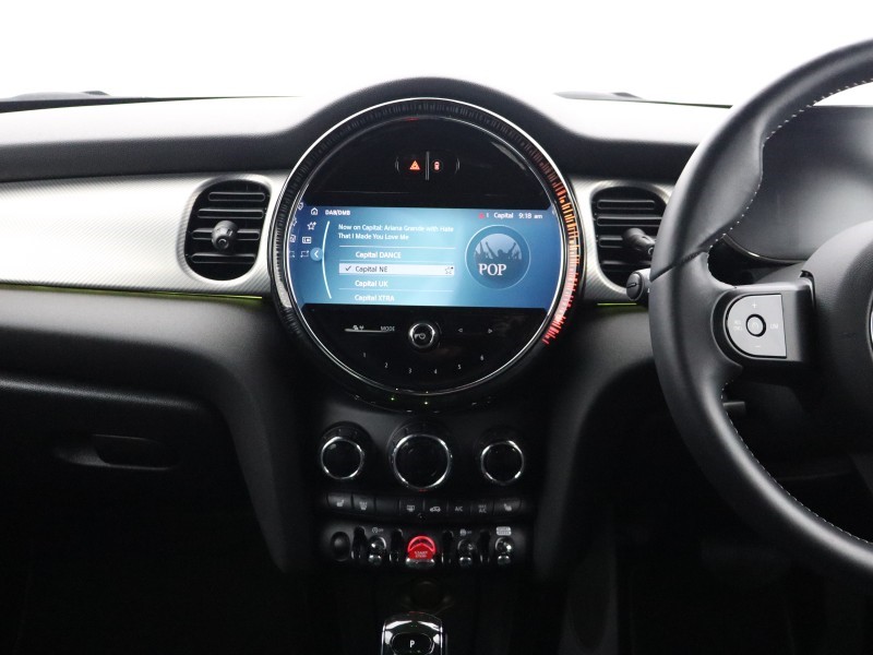 2023 (73) MINI HATCHBACK 1.5 Cooper Exclusive Premium 5dr Auto 5908800