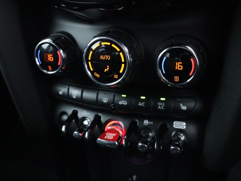 2023 (73) MINI HATCHBACK 1.5 Cooper Exclusive Premium 5dr Auto 5908777