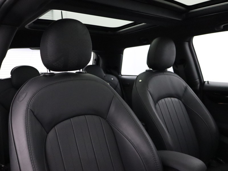 2023 (23) MINI HATCHBACK 135kW Cooper S Level 3 33kWh 3dr Auto 5910029