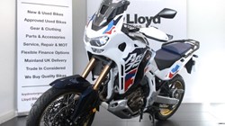 2025 (25) Honda Africa Twin CRF1100 4762311