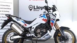 2025 (25) Honda Africa Twin CRF1100 4762315
