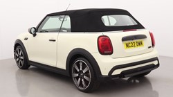 2022 (22) MINI CONVERTIBLE 1.5 Cooper Exclusive 2dr Auto 5918330