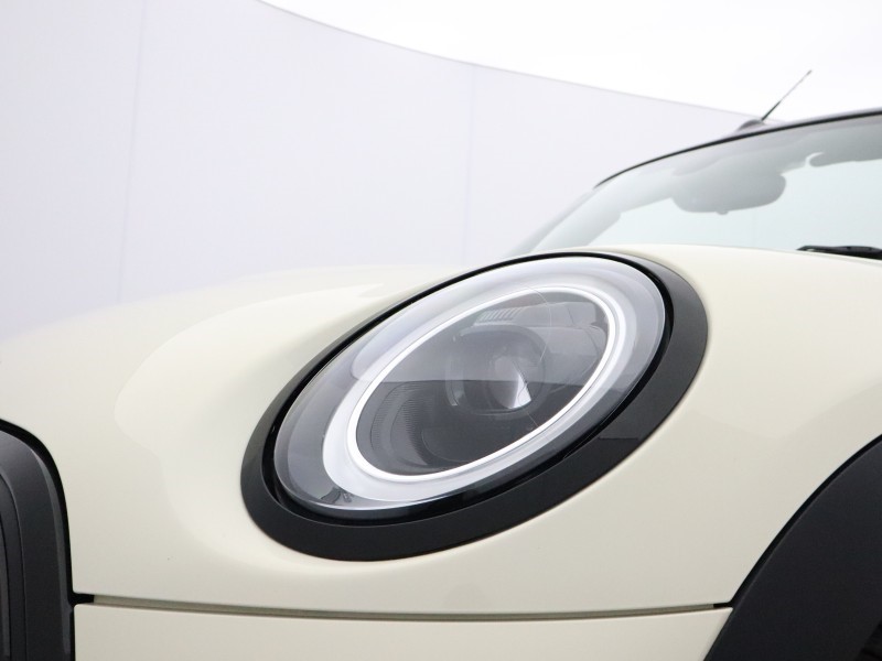 2022 (22) MINI CONVERTIBLE 1.5 Cooper Exclusive 2dr Auto 5918337