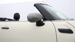 2022 (22) MINI CONVERTIBLE 1.5 Cooper Exclusive 2dr Auto 5918340