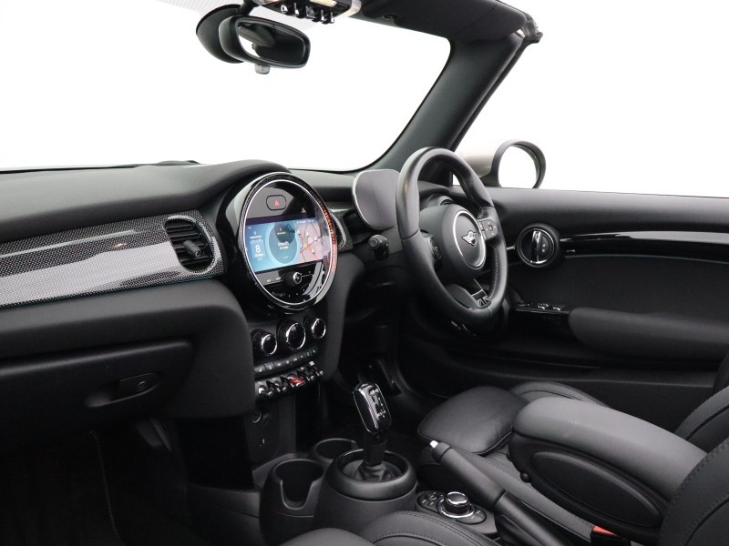 2022 (22) MINI CONVERTIBLE 1.5 Cooper Exclusive 2dr Auto 5918335