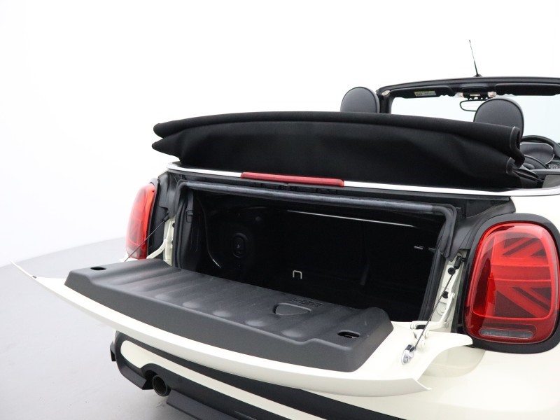 2022 (22) MINI CONVERTIBLE 1.5 Cooper Exclusive 2dr Auto 5918334