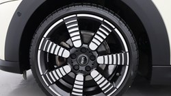 2022 (22) MINI CONVERTIBLE 1.5 Cooper Exclusive 2dr Auto 5918336