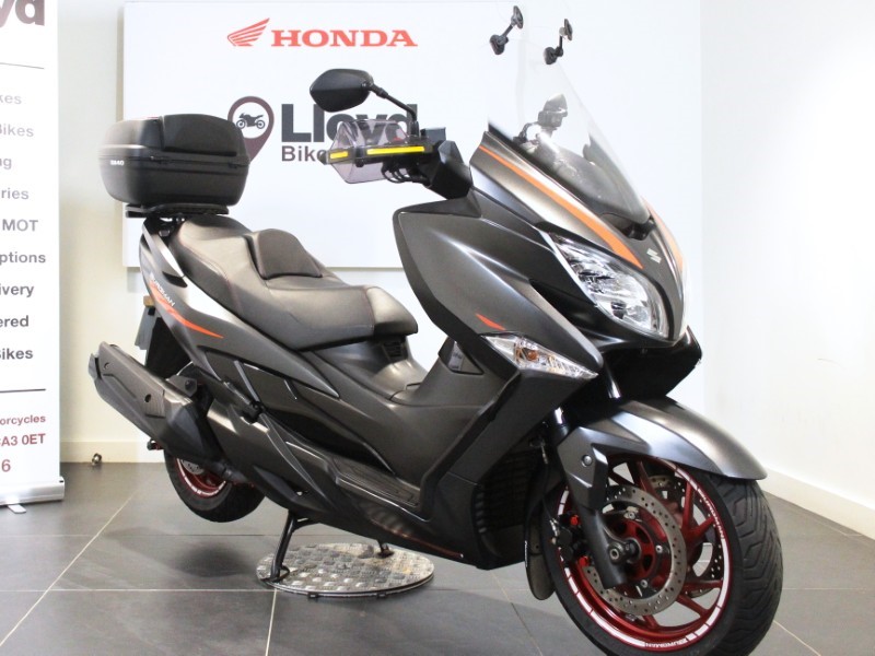 2019 (19) Suzuki Burgman AN400