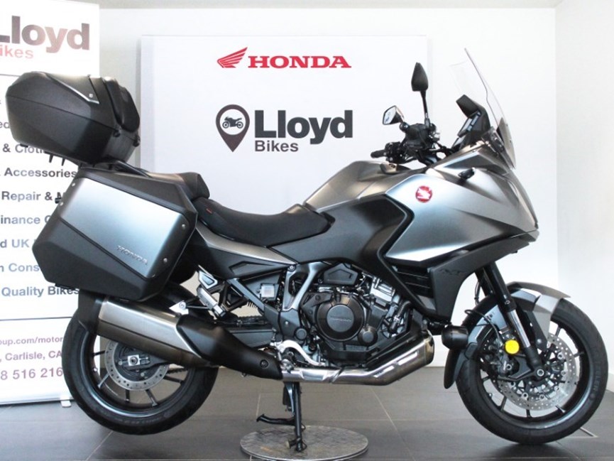 2023 (73) Honda NT1100