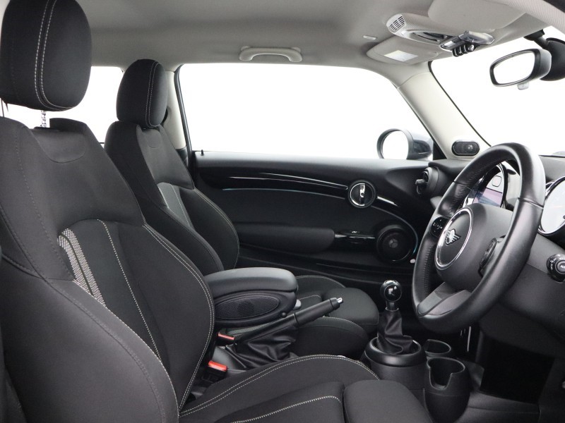 2022 (22) MINI HATCHBACK 2.0 Cooper S Classic 3dr 5961743