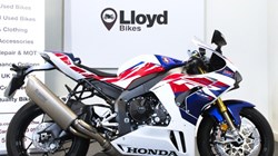 2022 (22) Honda CBR1000RR-R Fireblade SP 30th Anniversary Edition 4918138