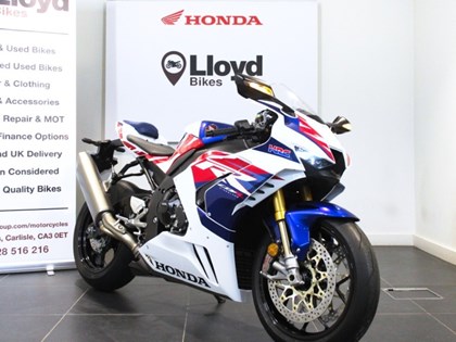 2022 (22) Honda CBR1000RR-R Fireblade SP 30th Anniversary Edition