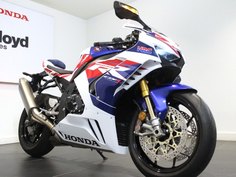 2022 (22) Honda CBR1000RR-R Fireblade SP 30th Anniversary Edition 4918146