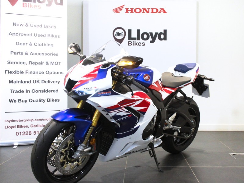 2022 (22) Honda CBR1000RR-R Fireblade SP 30th Anniversary Edition 4918133