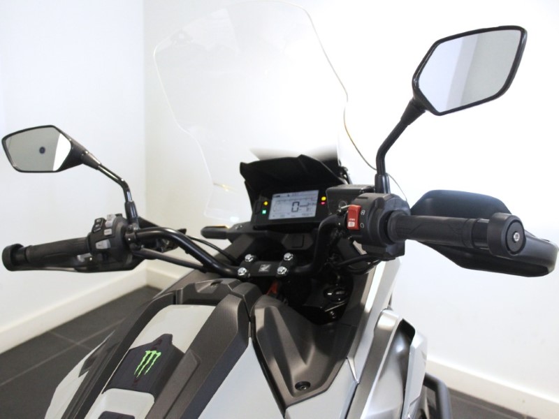 2024 (74) Honda NC750X 4957979