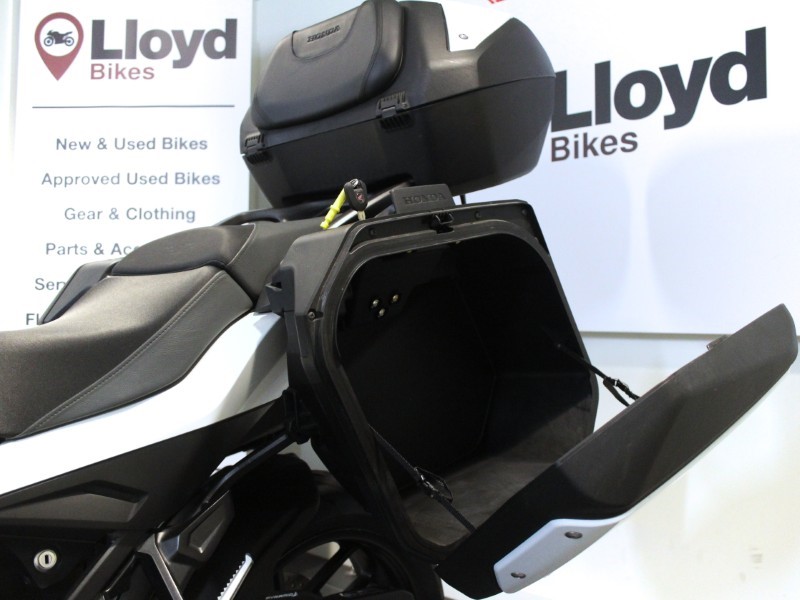 2023 (23) Honda NT1100 5033104