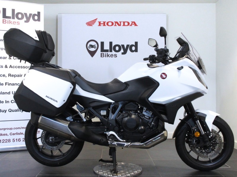 2023 (23) Honda NT1100 5033088