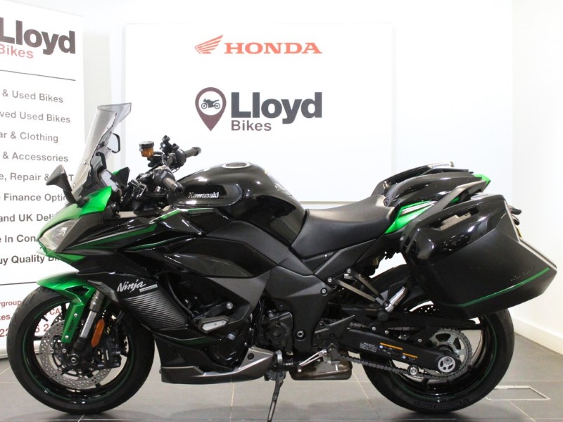 2023 (23) Kawasaki Ninja 1000 SX Performance Tourer 4958107