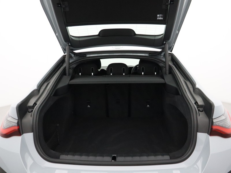 2025 (25) BMW 4 SERIES 420i M Sport 5dr Step Auto 5899301