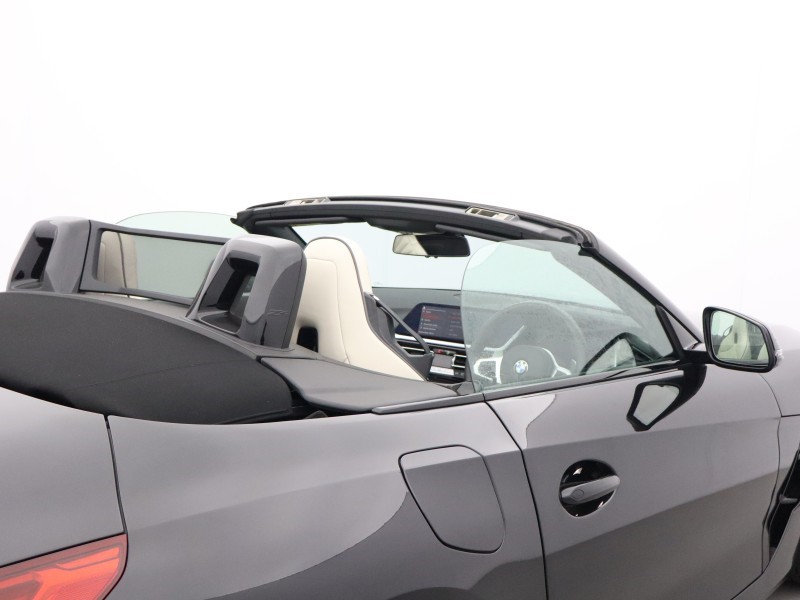 2024 (24) BMW Z4 sDrive 20i M Sport 2dr Auto 5902993