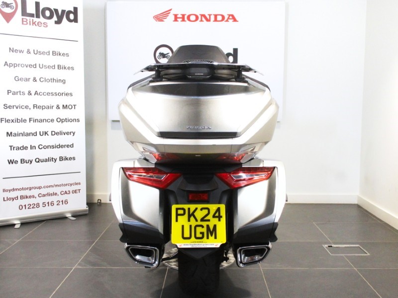 2024 (24) Honda GL1800 Gold Wing Tour DCT with Airbag 5034202