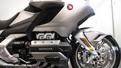 2024 (24) Honda GL1800 Gold Wing Tour DCT with Airbag 5034216