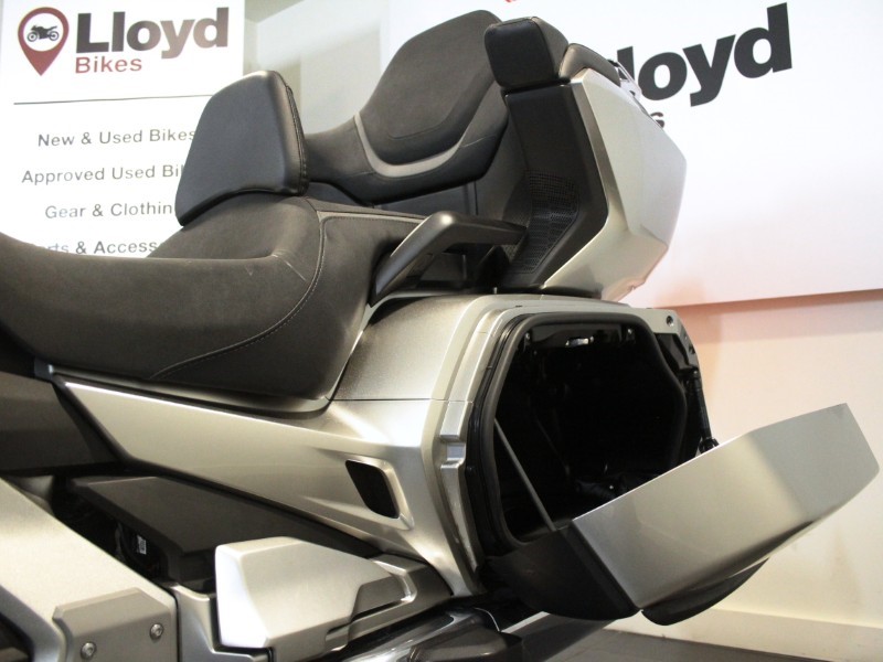 2024 (24) Honda GL1800 Gold Wing Tour DCT with Airbag 5034227