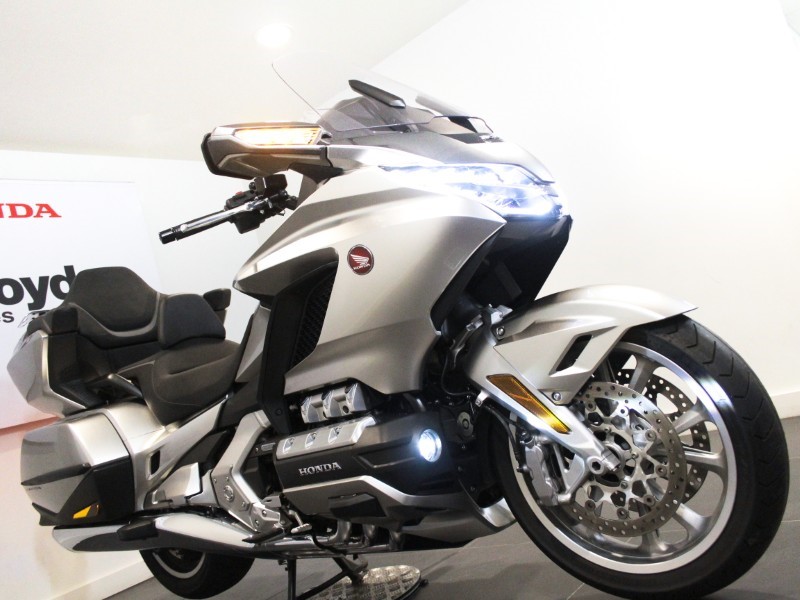 2024 (24) Honda GL1800 Gold Wing Tour DCT with Airbag 5034231