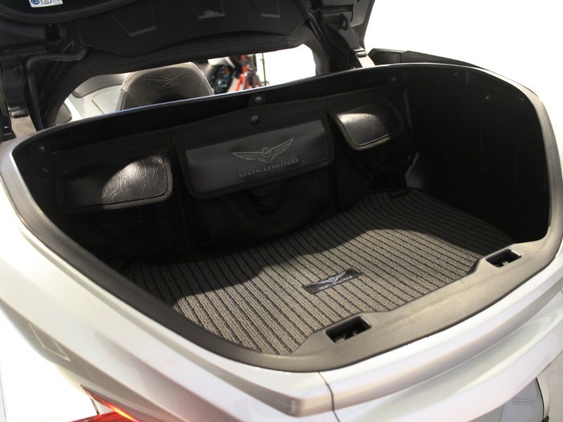 2024 (24) Honda GL1800 Gold Wing Tour DCT with Airbag 5034229