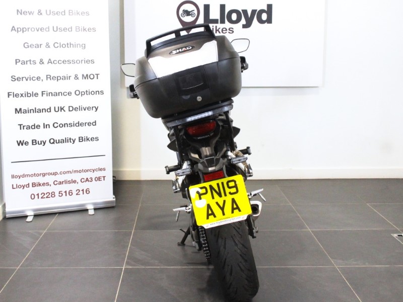 2019 (19) Honda CB650R 5124148