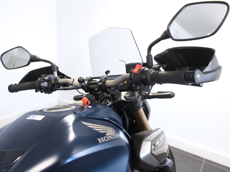 2019 (19) Honda CB650R 5124155