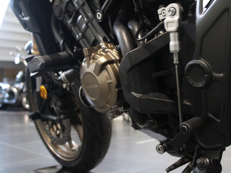 2019 (19) Honda CB650R 5124165