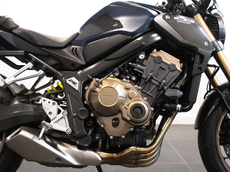 2019 (19) Honda CB650R 5124162