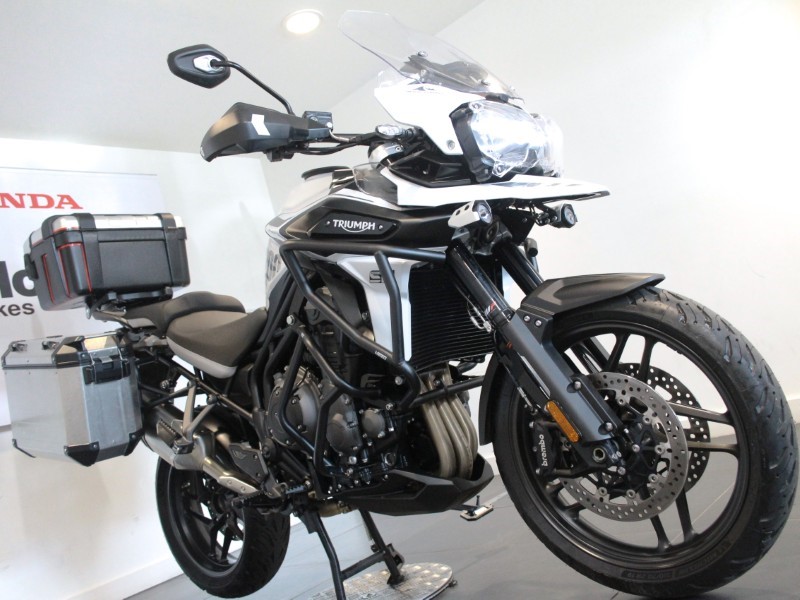 2020 (20) Triumph Tiger 1200 Alpine 5143295