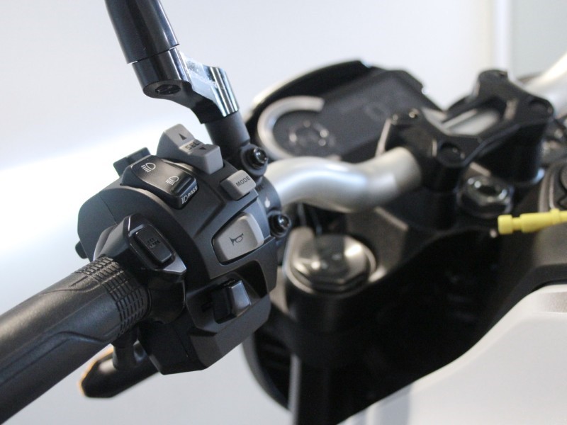 2020 (20) Honda CB1000R 5139949