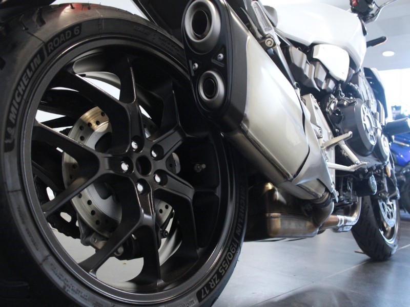 2020 (20) Honda CB1000R 5139962