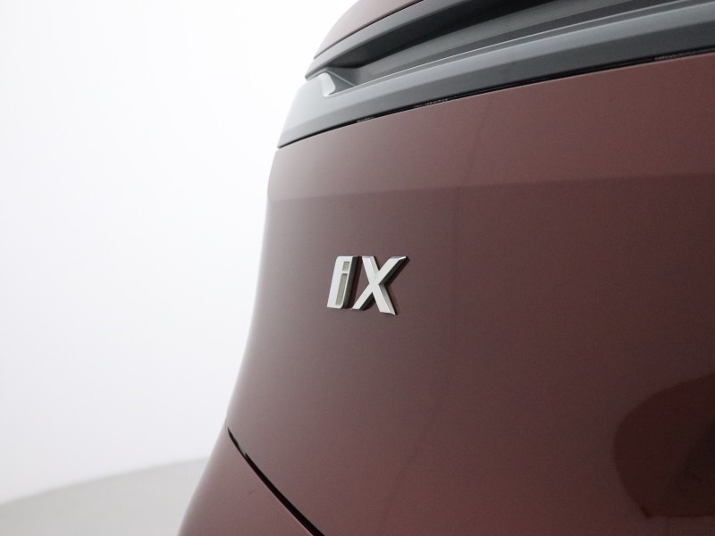 2025 (25) BMW iX 400kW xDrive60 M Sport 112kWh 5dr Auto 5975625