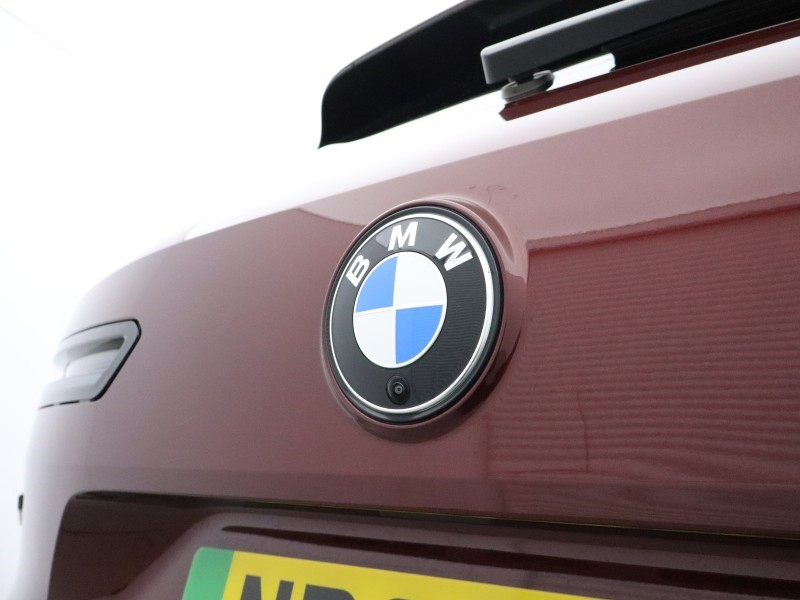 2025 (25) BMW iX 400kW xDrive60 M Sport 112kWh 5dr Auto 5975624