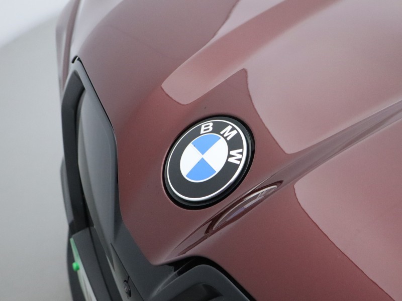 2025 (25) BMW iX 400kW xDrive60 M Sport 112kWh 5dr Auto 5975634