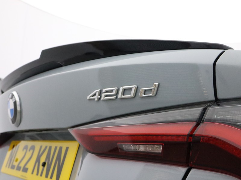 2022 (22) BMW 4 SERIES 420d MHT M Sport 2dr Step Auto 5955742