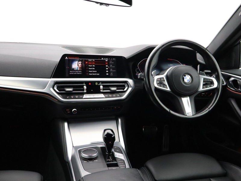2022 (22) BMW 4 SERIES 420d MHT M Sport 2dr Step Auto 5955794