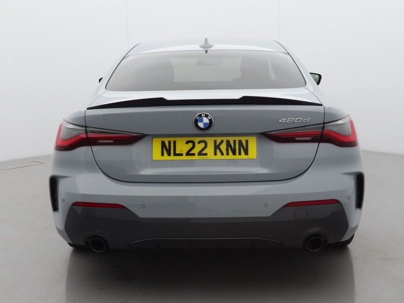 2022 (22) BMW 4 SERIES 420d MHT M Sport 2dr Step Auto 5955738
