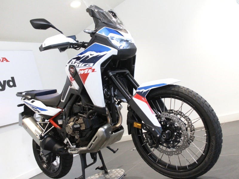2025 (25) Honda Africa Twin CRF1100 DCT E/S 5240862