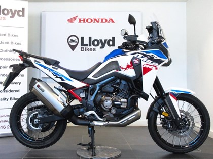 2025 (25) Honda Africa Twin CRF1100 DCT E/S