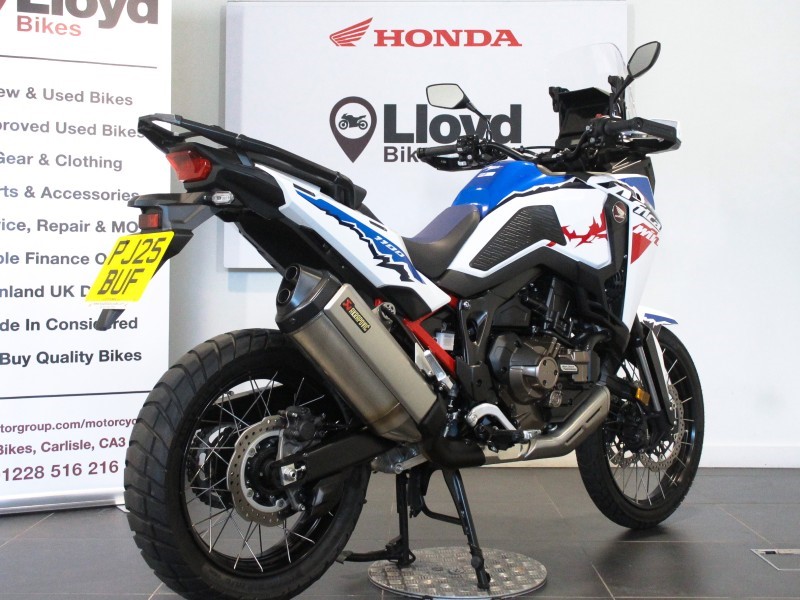 2025 (25) Honda Africa Twin CRF1100 DCT E/S 5240842