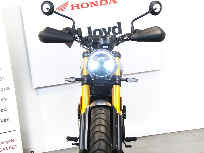 2025 (75) Triumph Scrambler 400XC 5227915