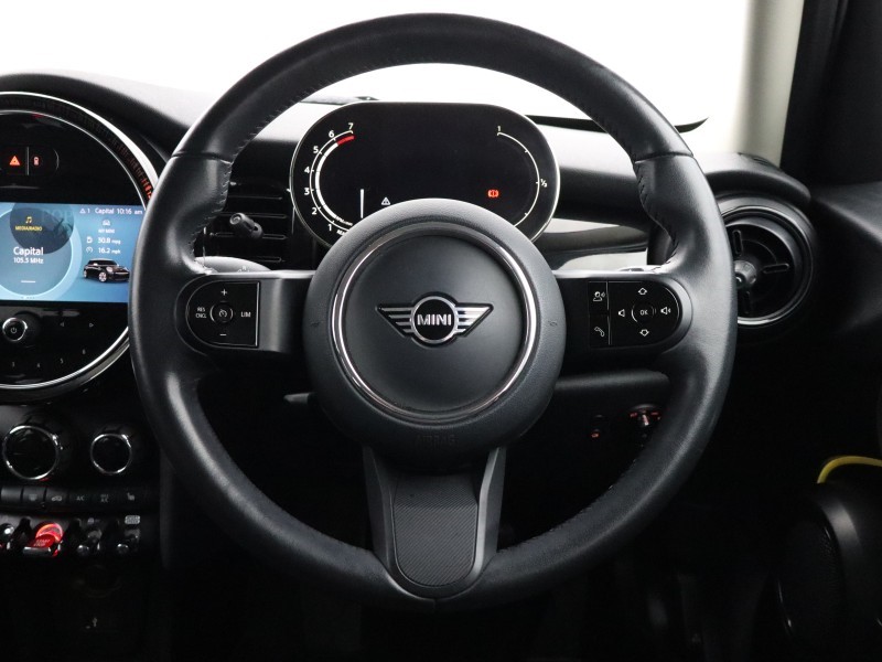 2023 (73) MINI HATCHBACK 1.5 Cooper Classic 5dr 5976627