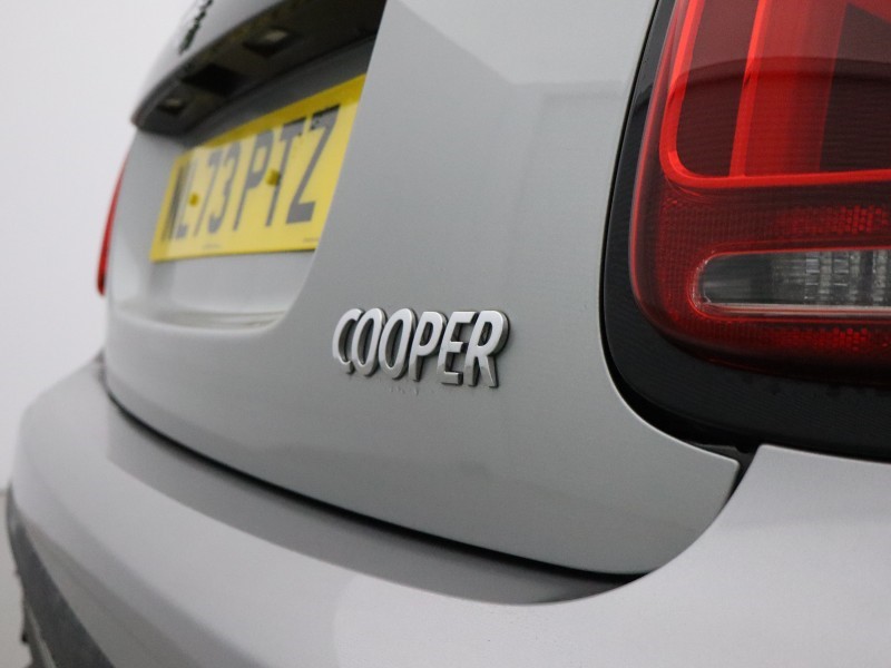 2023 (73) MINI HATCHBACK 1.5 Cooper Classic 5dr 5976633