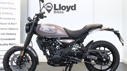 2025 (25) Royal Enfield Guerilla 450 5241856