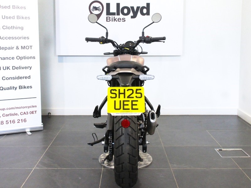 2025 (25) Royal Enfield Guerilla 450 5241858